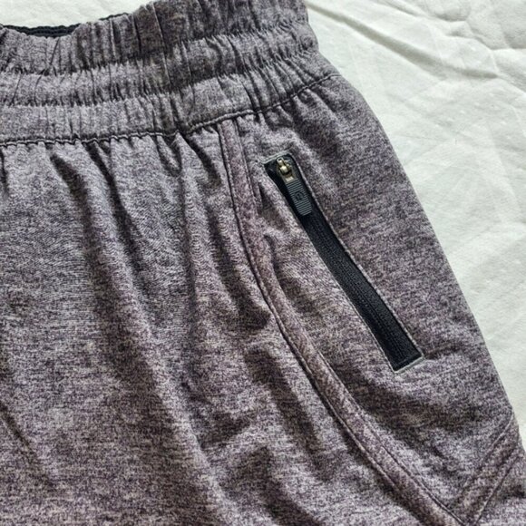 Lululemon Heather Lux Multi Black Tracker Short V Size 12 - Picture 9 of 12